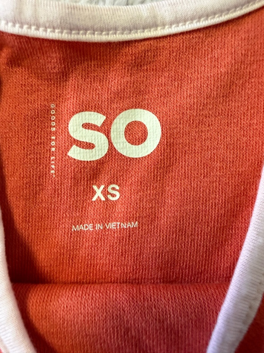 SO Coral Crop Tank with White Trim - Picture 3 of 3